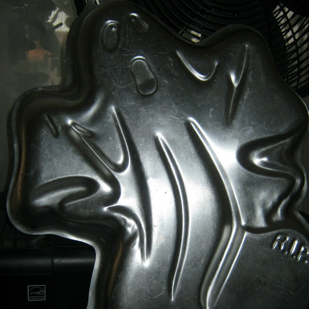 Wilton Scary Ghost/Halloween Goblin Cake Pan (502-2499, 1982)
